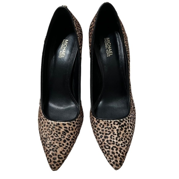Michael Kors Women’s Animal Print Pointy heels Size 6 - Picture 2 of 5